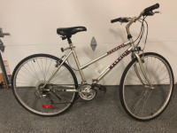 Vélo pour Femme 229$ Raleigh Sentinel