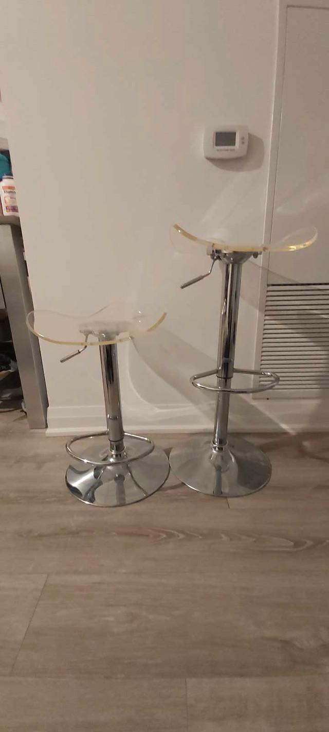 2x Bar Stools, Height Adjustable  in Chairs & Recliners in City of Toronto