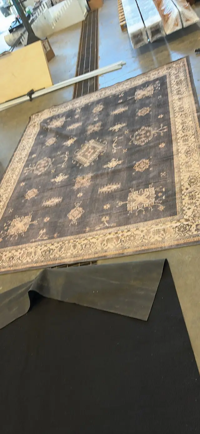  carpets/home decor  in Home Décor & Accents in Grande Prairie - Image 7