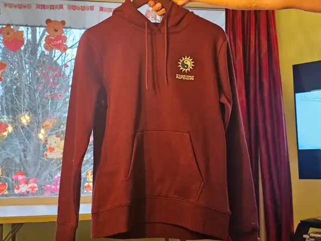 RIPZONE HOODIE in Women's - Tops & Outerwear in Medicine Hat - Image 2