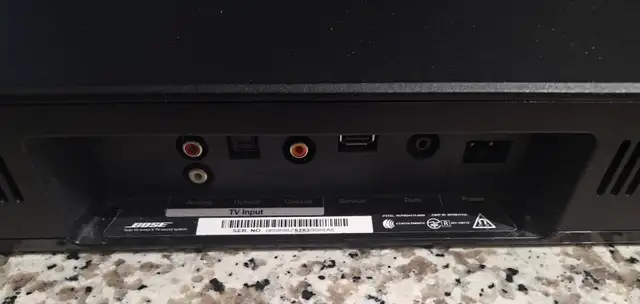 Système audio TV Solo 10 série II de Bose® in Stereo Systems & Home Theatre in Trois-Rivières - Image 5