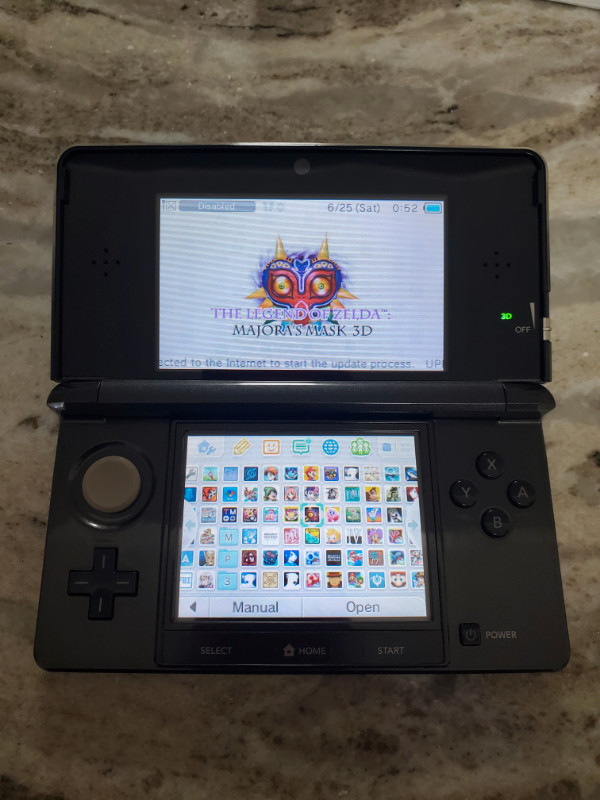 CIB 128 GB Nintendo 3DS Cosmo Black with 500 + Games, used for sale  