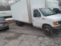 16ft Cube Truck 2004 Ford E450