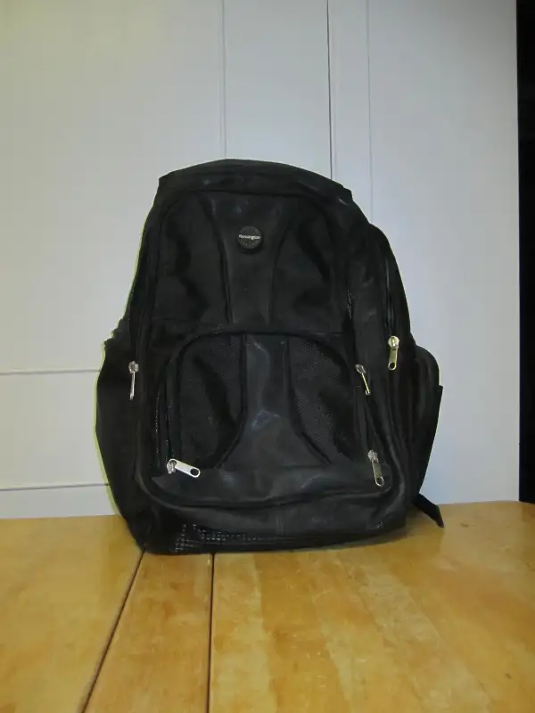 Sac à dos Kensington pour gros portable avec support lombaire in Laptop Accessories in Saguenay - Image 3