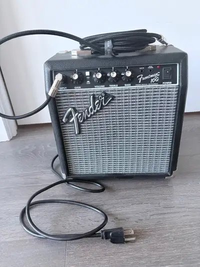 Fender Amp Fender Frontman 10G Guitar Amp The cable in the photo is included