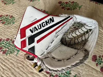 Vaughn Hockey Goalie Catcher, View more