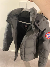 Canada Goose Parka/Jacket Size M
