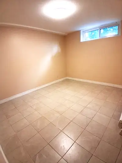 Bright 1+1 basement unit for rent - Private entrance