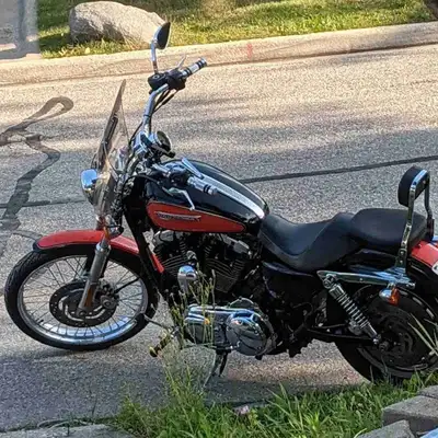 2008 Harley Davidson Sportster 1200 Custom. 56000+ km Selling with extras. Serious buyer only. Thank...