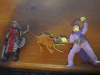Dungeons and Dragons vintage figures x3