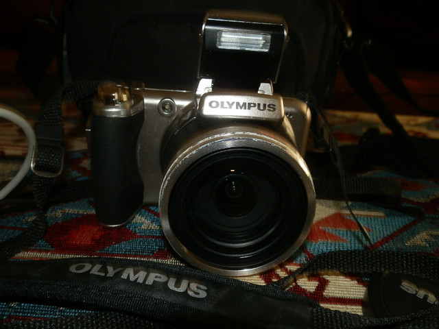 Olympus SP-800UZ 14MP Digital Camera with 30x Wide in Cameras & Camcorders in Dartmouth - Image 2