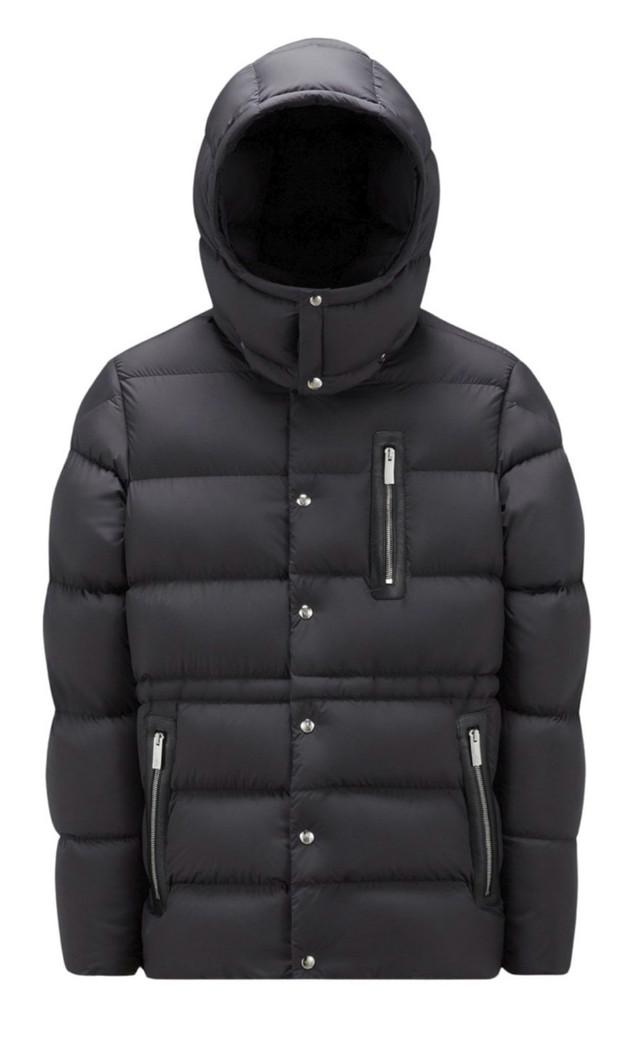 Brand new Moncler jacket  dans Hommes  à Laval/Rive Nord