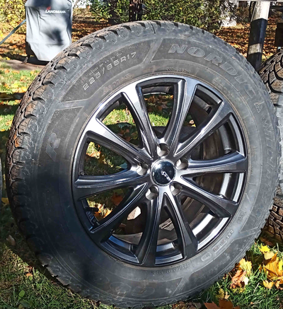 225/65 R17, Goodyear Nordic Winter tires, studded, alloy wheels (CRW, I think), TPMS sensors. Used o...