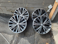 VW Tiguan wheels/mags 18