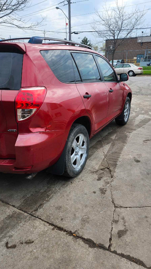 2008 toyota rav 4 in Cars & Trucks in Mississauga / Peel Region - Image 4