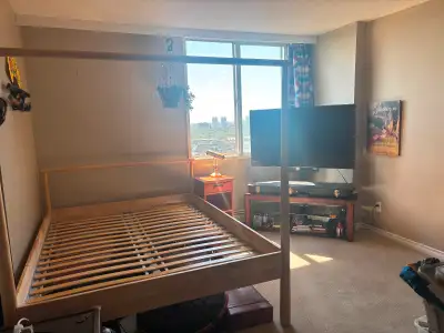 Hello folks! We are looking to find reliable and responsible renter(s) to rent our one bedroom, one...