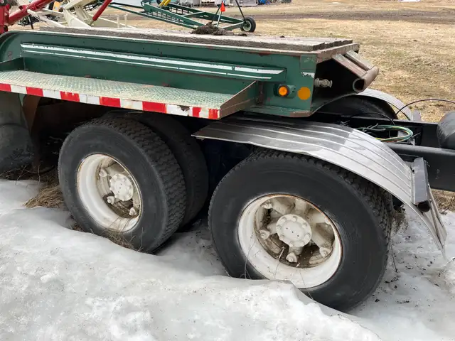 10ft x 24ft 16 Wheel Lowbed with converter dolly  in Heavy Equipment in Saskatoon - Image 4