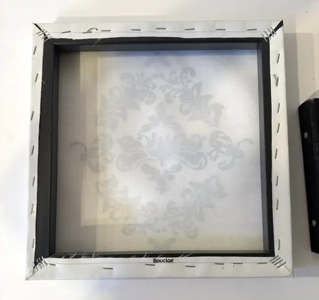 Lovely Bouclair frame address book / Joli cadre & carnet address in Home Décor & Accents in Gatineau - Image 3