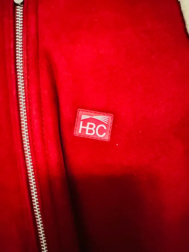 OLYMPIC JACKET 2006 TEAM CANADA HUDSONS BAY SHEEPSKIN SHEARLING in Men's in City of Toronto - Image 5