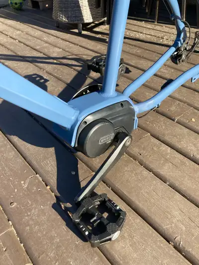 Selling bicycle project missing: -Wheels -battery -chain -seat Bicycle its almost complete. Serial n...