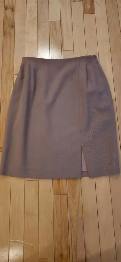 Liz Claiborne Wool Skirt – Petite 10, View more