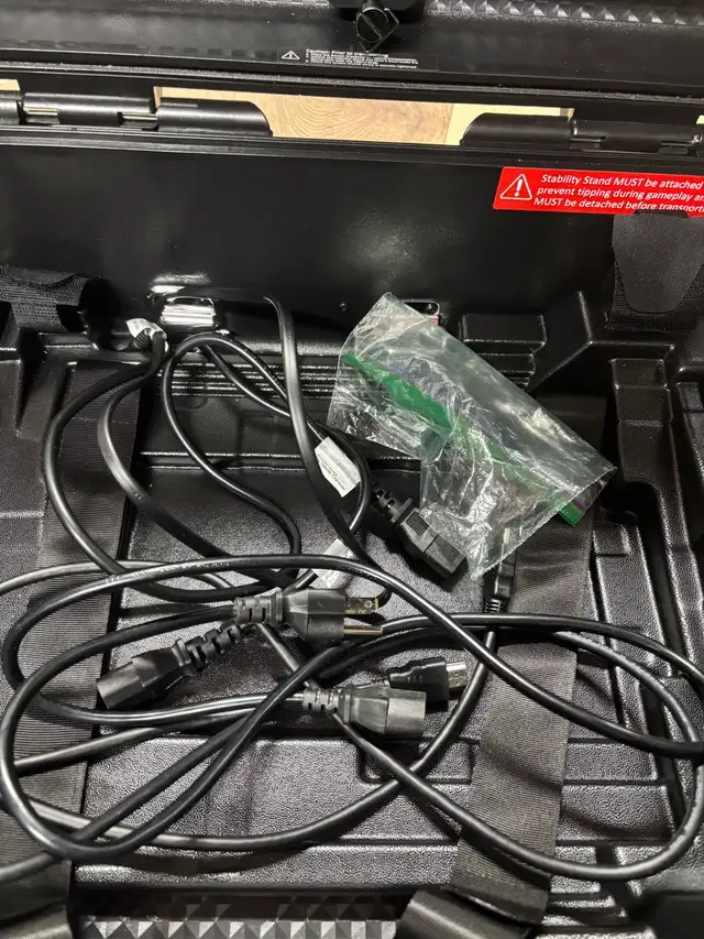 Armorr GAMERSBOX Portable Gaming Monitor( monitor is not include in Other in Cambridge - Image 4