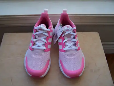 Adidas youth girls' running shoes size 4 new, View more
