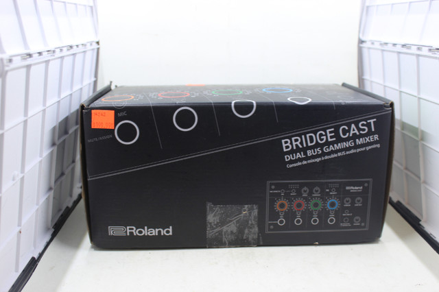 Roland Bridge Cast Dual Bus Gaming Audio Mixer (#14242) in Pro Audio & Recording Equipment in City of Halifax - Image 4