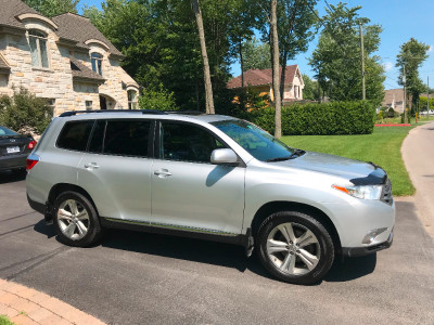 Toyota Highlander V6 SPORT 2012