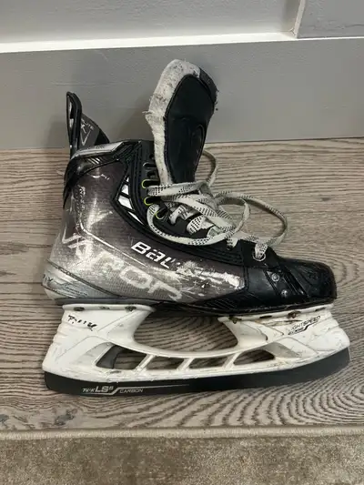 Bauer hyperlite skates , View more