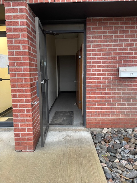 Office/Studio/Storage Space for Rent in Commercial & Office Space for Rent in Mississauga / Peel Region - Image 2