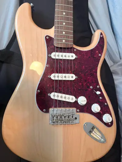 Squier Classic Vibe Stratocaster, View more