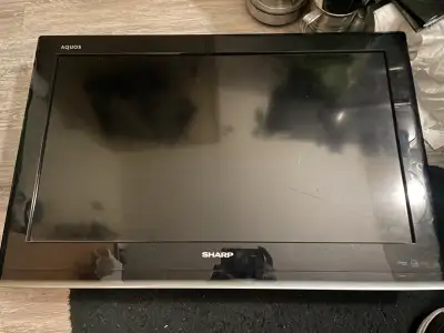 Sharp 32 Aquos Dolby LCD TV HDMI PC USB No Stand, View more