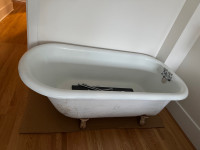 Cast iron tub (excellent condition)