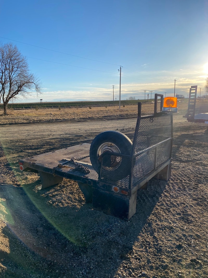 8ft flat deck Auto Body Parts Lethbridge Kijiji