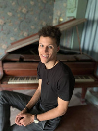 In-person and Online Piano/Guitar Lessons (+ Free Trial Lesson)