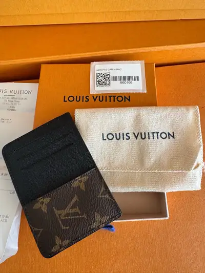 Brand New Authentic Louis Vuitton Neo Card Holder BN, View more