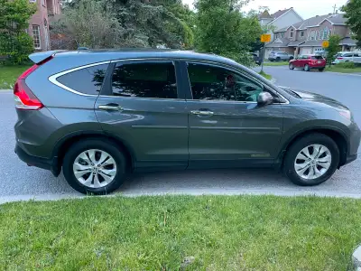 2012 HONDA CRV - LIMITED EDITION (ALL OPTIONS) FOR SALE IS MY CAREFULLY USED HONDA CRV. IN PRISTINE...