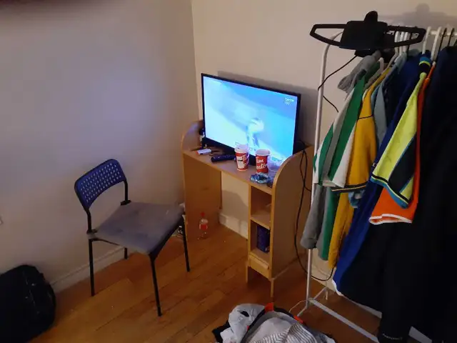 (WORLD CUP 2026) LARGE BEDROOM FOR RENT DOWNTOWN (JUNE 12TH)