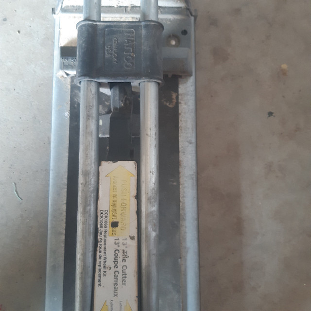 13" Manual Tile cutter in Hand Tools in Kitchener / Waterloo - Image 2