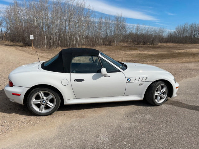 2000 BMW Z3, low kms in Cars & Trucks in Lloydminster