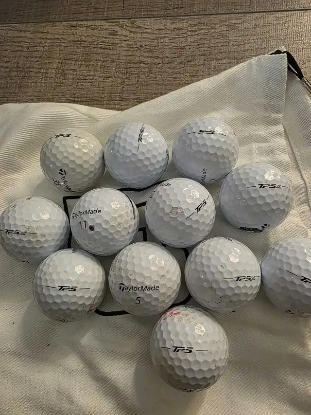 Dozen Taylormade TP5 / TP5x Used Golf Balls in Golf in Mississauga / Peel Region - Image 2