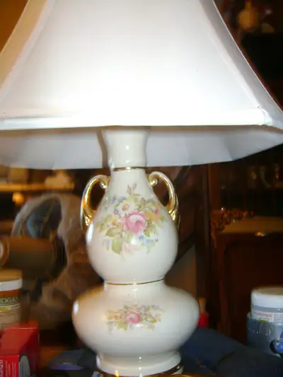 VINTAGE TABLE LAMP;, View more