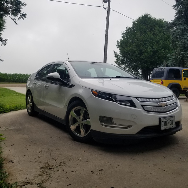 Chevy volt in Cars & Trucks in Kitchener / Waterloo