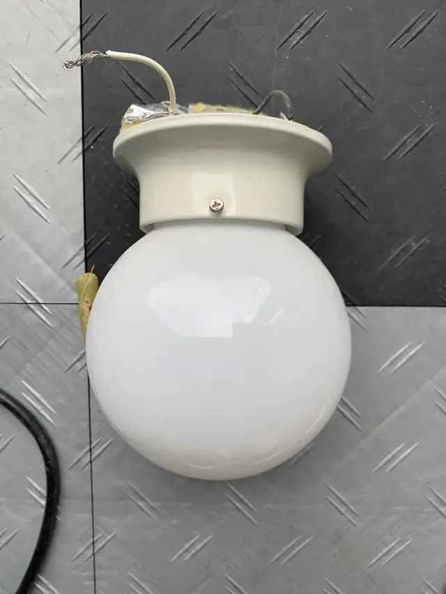 New Ceiling Lighting  in Indoor Lighting & Fans in Mississauga / Peel Region - Image 4