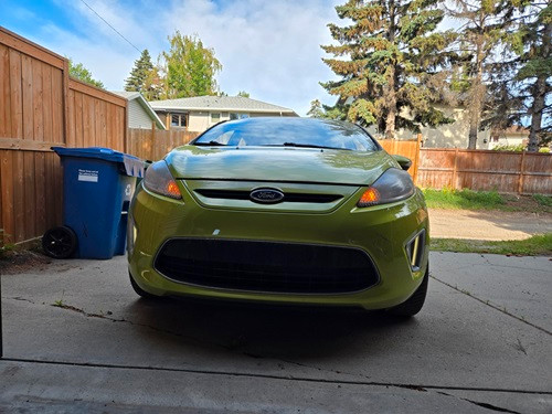 2011 Ford Fiesta in Cars & Trucks in Calgary - Image 2