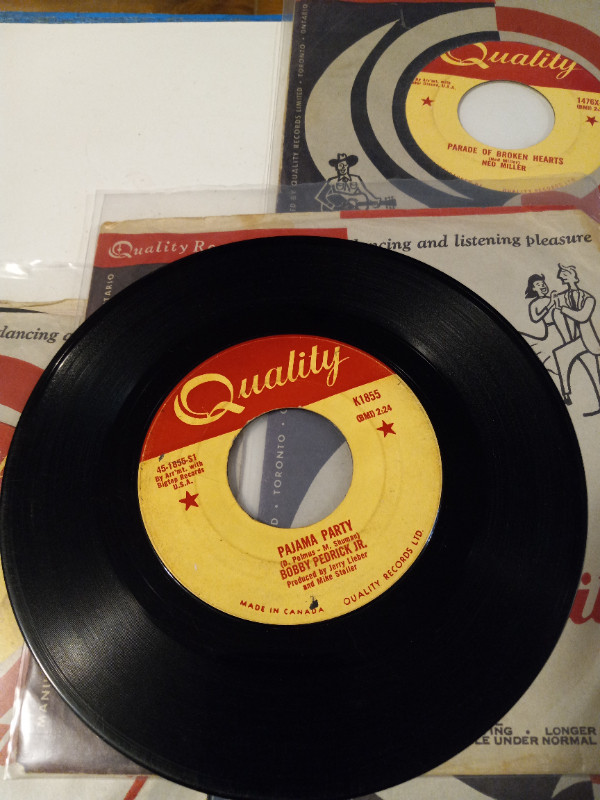 Vintage Vinyl Records 45 RPM Quality Curtis Lee,Mann,Lot 5 VG+ dans CD, DVD et Blu-ray  à Trenton - Image 2