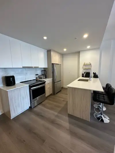 Condo locatif 3 1/2 à Laval - Piscine, gym, golf virtuel,