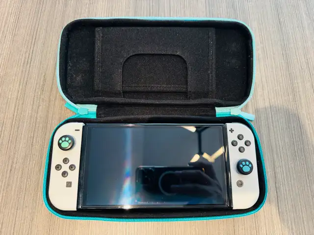 Nintendo Switch OLED + Animal Crossing Carrying Case in Nintendo Switch in Edmonton - Image 3