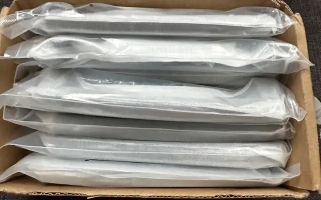 10 black drawer pulls in Dressers & Wardrobes in Markham / York Region - Image 7